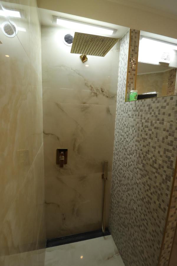 Cosmos Apartman Ternopil Kültér fotó